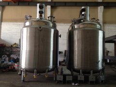 四川立式不锈钢反应釜制 四川立式不锈钢反应釜制